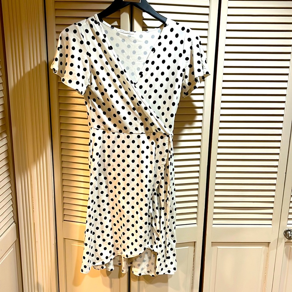 Darling white and black polka dot dress